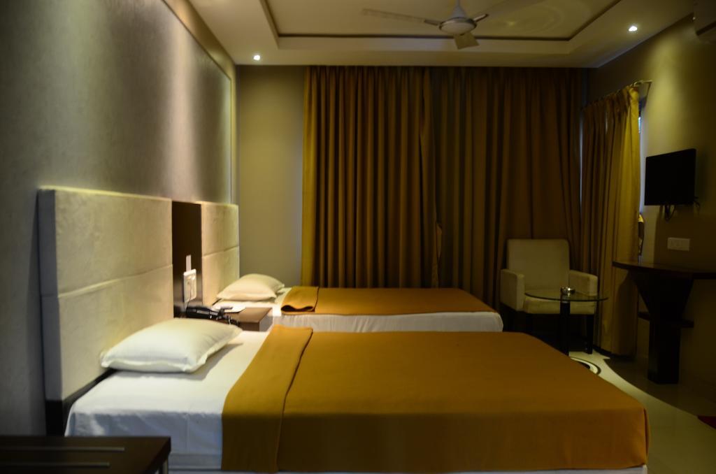 Hotel Blue Lagoon 达曼 客房 照片